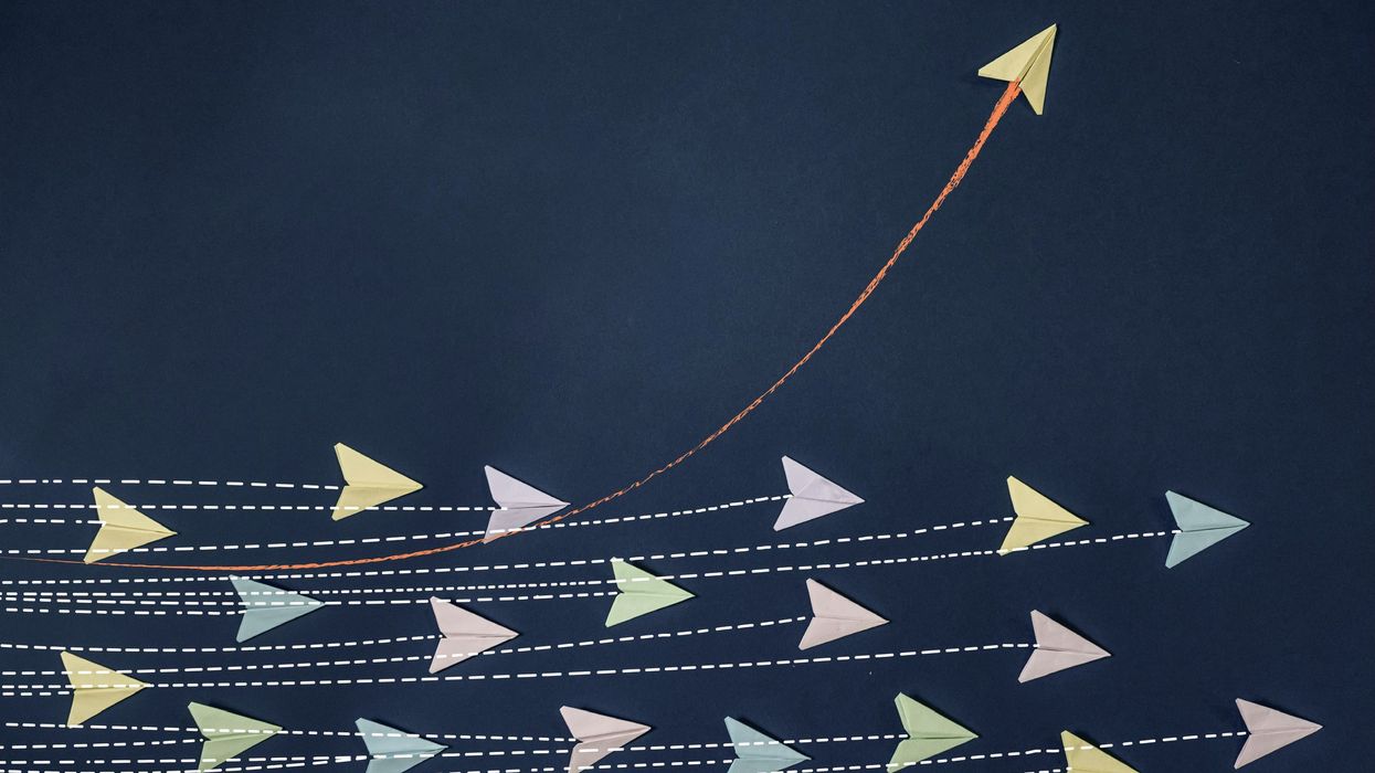 Differentiate or Die: Why America Needs a Real Anti-Establishment Movement