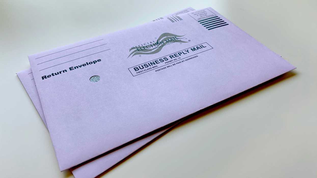Oregon Pioneered Vote-by-Mail. Its Ballot Access Laws Are Still in the Covered Wagon Era.