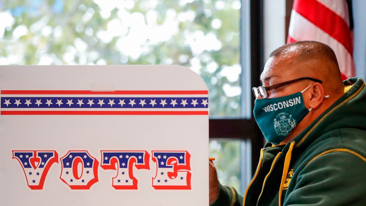 Wisconsin voter
